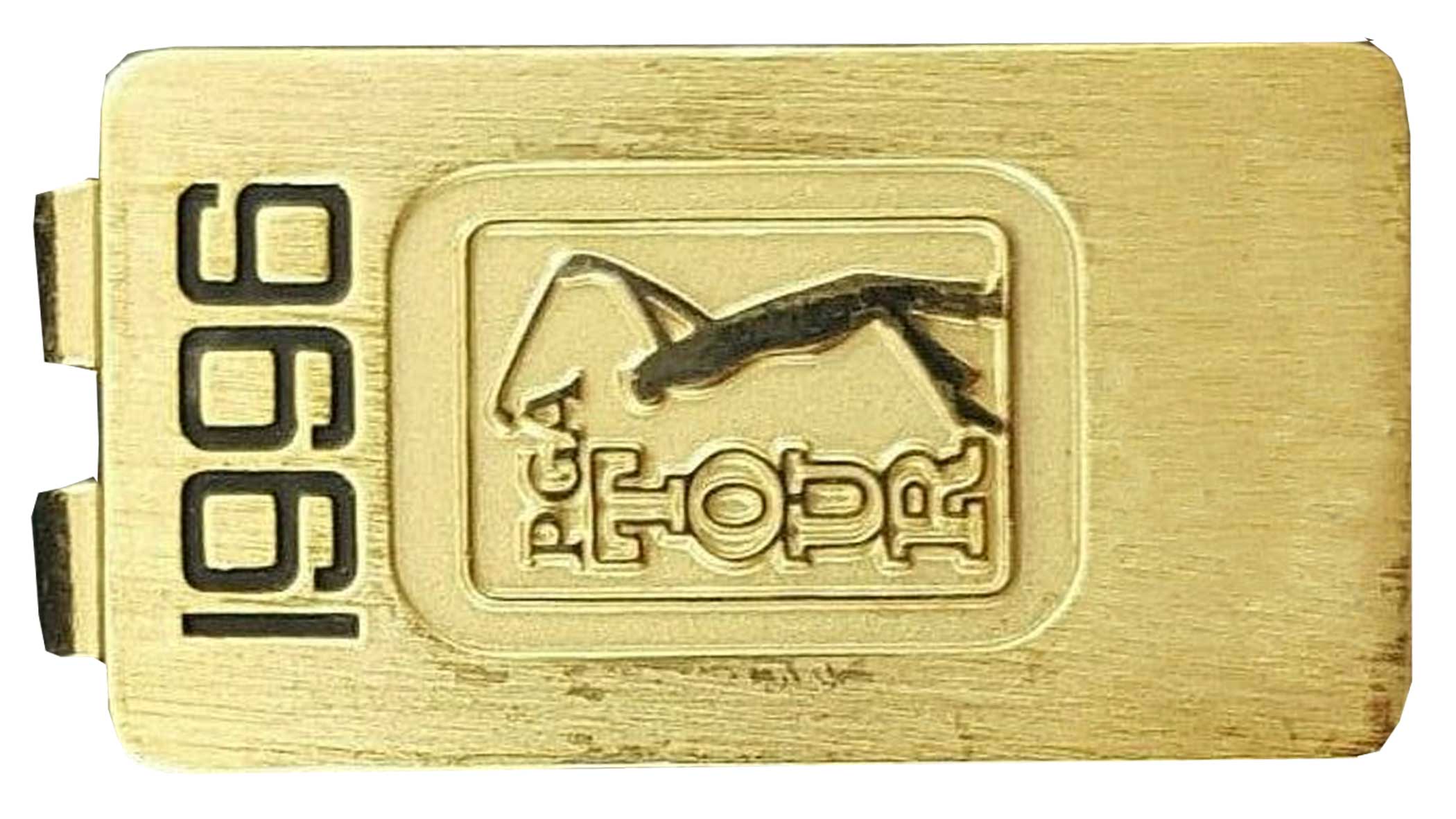 What is a pga golf money clip really? Understand this cool accessory for golf lovers now.